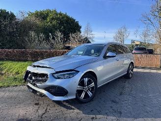 uszkodzony samochody osobowe Mercedes C-klasse C 300 C T-Modell C 300 T de AMG Camera LED VOL 2025/2