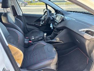 Peugeot 2008 GT-LINE picture 3