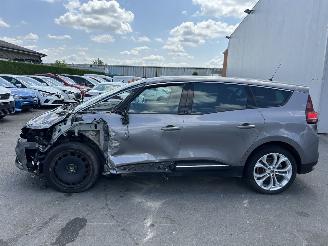 Renault Grand-scenic  picture 22