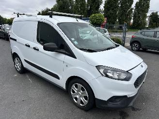 skadebil bedrijf Ford Transit Courier Van  2018/10