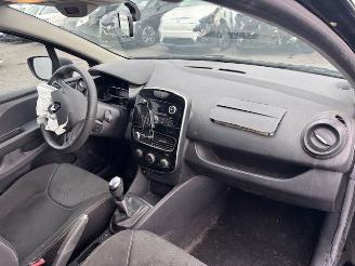 Renault Clio MET COCKPIT EN AIRBAGS picture 6