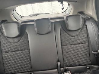 Renault Clio  picture 9