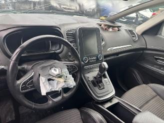 Renault Mégane Scénic  picture 5