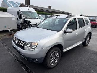 Auto incidentate Dacia Duster  2015/3