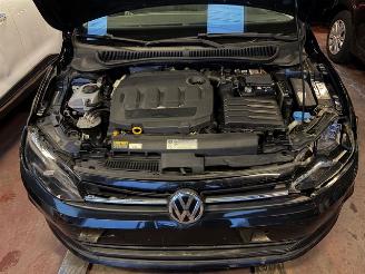 Volkswagen Polo  picture 9