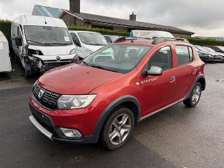 Damaged car Dacia Sandero STEPWAY 2017/2
