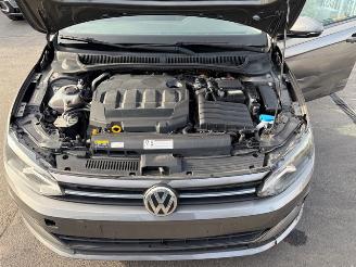 Volkswagen Polo  picture 10