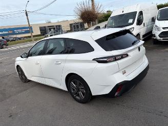 Voiture accidenté Peugeot 308  2022/9