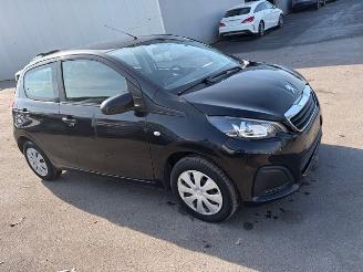 Peugeot 108  picture 2