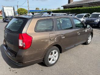 Vaurioauto  passenger cars Dacia Logan  2017/4