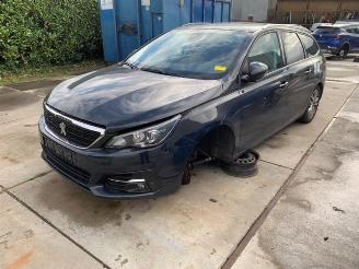 disassembly passenger cars Peugeot 308 308 SW (L4/L9/LC/LJ/LR), Combi 5-drs, 2014 / 2021 1.5 BlueHDi 130 2019/1