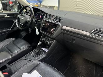 Volkswagen Tiguan 1.4 TSI ACT R-line Panoramadak Origineel NL! picture 20