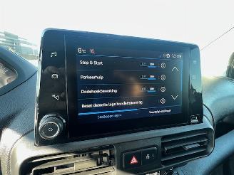 Peugeot Partner Automaat Premium Long EURO 6 picture 14