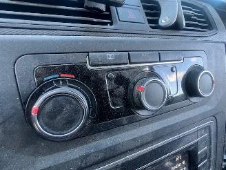 Peugeot 107  picture 14