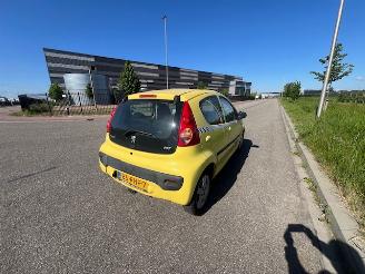 Peugeot 107  picture 5