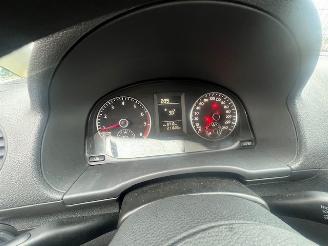 Volkswagen Caddy Combi  picture 8