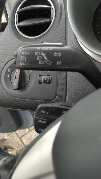 Seat Ibiza ST Style 158000 km luxe uitvoering!! picture 12