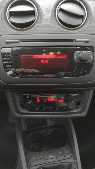 Seat Ibiza ST Style 158000 km luxe uitvoering!! picture 18