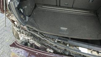 Volkswagen Golf 1.0 tsi comfortline picture 15