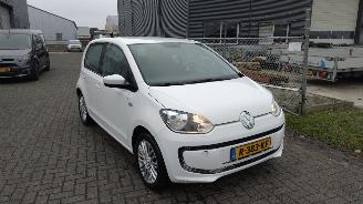 Unfallwagen Volkswagen Up! Groove Up! BIM 1.0 nette auto!! 2015/4