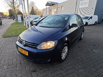 krockskadad bil auto Volkswagen Golf plus 1.6 tdi trendline bluemotoin 2013/1