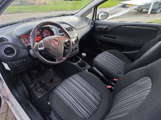 Fiat Punto Evo 1.3 m-jet dynamic picture 13