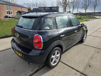 Mini One COUNTRYMAN picture 6