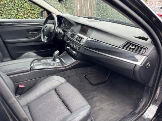 BMW 5-serie 530I HIGH EXE 272 PK AUTO PANO LEER picture 12