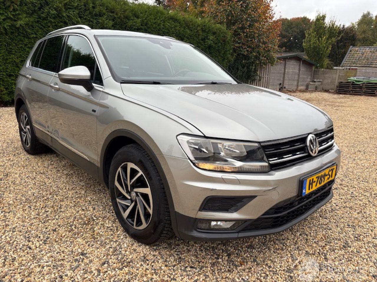 Volkswagen Tiguan 1.5 TSI DSG AUTOMAAT SPORT