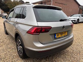Volkswagen Tiguan 1.5 TSI DSG AUTOMAAT SPORT picture 4