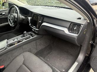 Volvo V-60 2.0 B3 Momentum Advantage AUTOMAAT 174PK picture 12