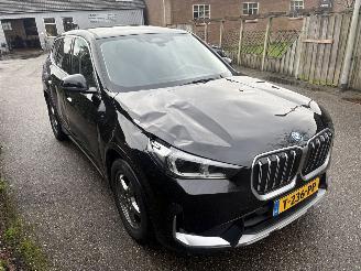 BMW iX1 X- DRIVE 69 KWH 320PK AUTOMAAT picture 4