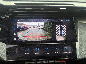 Peugeot 408 PLUG-INN 1.6 HYbrid GT 180 EAT8 NEW MODEL picture 18