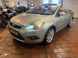 krockskadad bil auto Ford Focus CABRIO 145PK AUTOMAAT NAP 2008/7