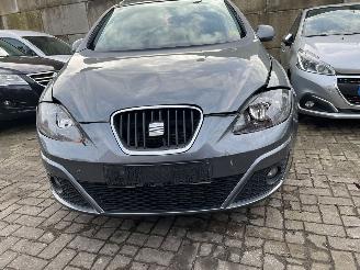 Auto incidentate Seat Altea xl 1.2 TSI MPV  Benzine 1.197cc 77kW (105pk) FWD 2010-04/2015-07 (5P5) CBZB 2012/5