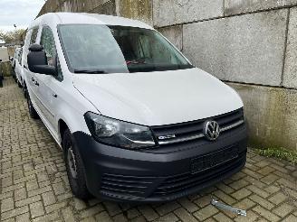 Vaurioauto  passenger cars Volkswagen Caddy 1.4 TGI BlueMotion Bestel   1.395cc 81kW (110pk) FWD 2015-06/2020-09  CPWA 2018/3