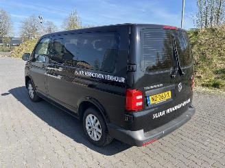 Volkswagen Transporter 2.0 TDI Combi picture 3