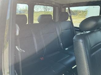 Volkswagen Transporter 2.0 TDI Combi picture 10