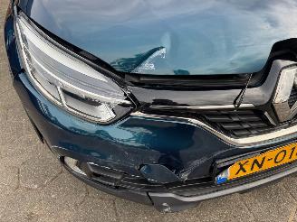 Renault Captur 0.9 TCe Bose picture 11