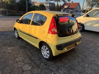 Peugeot 107 1.0 12V XS Automaat picture 5