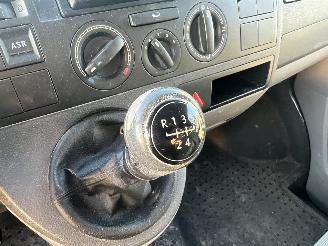 Volkswagen Transporter 1.9 TDI 300 T5 picture 14