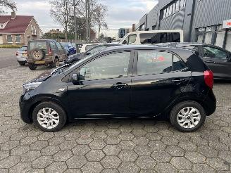 Kia Picanto 1.0 MPi DynamicLine picture 2