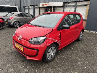 Schadeauto Volkswagen Up! 1.0 take up! 2012/3
