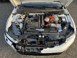 Volkswagen Passat 1.4 TSI GTE Highline Variant picture 9