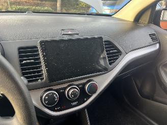 Kia Picanto 1.0 12V picture 16