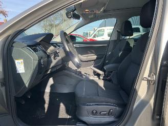 Skoda Octavia 1.0 TSI Greentech Style Business picture 10