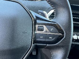 Peugeot 3008 1.2 PureTech Active Pack Business picture 19