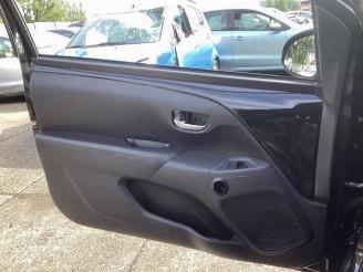 Peugeot 108 108, Hatchback, 2014 1.2 VTi 12V picture 26