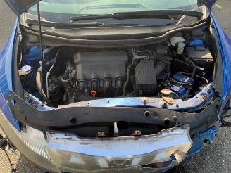 Honda Civic Civic (FK/FN), Hatchback, 2005 / 2012 1.4 i-Dsi picture 9