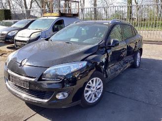 Vrakbiler auto Renault Mégane Megane III Grandtour (KZ), Combi 5-drs, 2008 / 2016 1.5 dCi 110 2013/7
